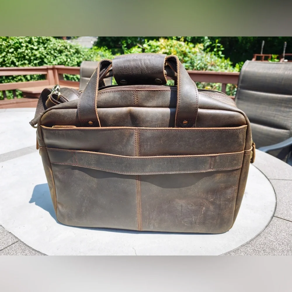 Generic leather messenger bag